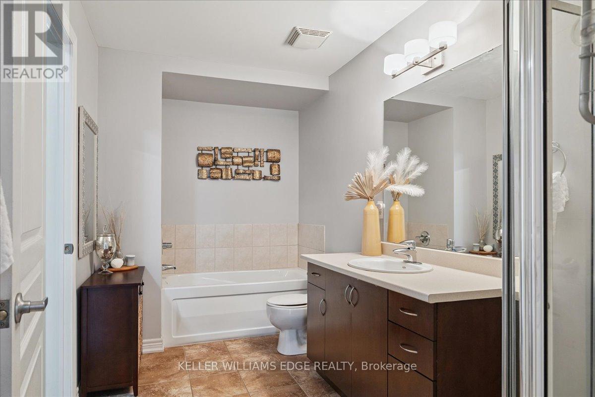4258 Ingram Common, Burlington, Ontario  L7L 0C4 - Photo 31 - W12457373