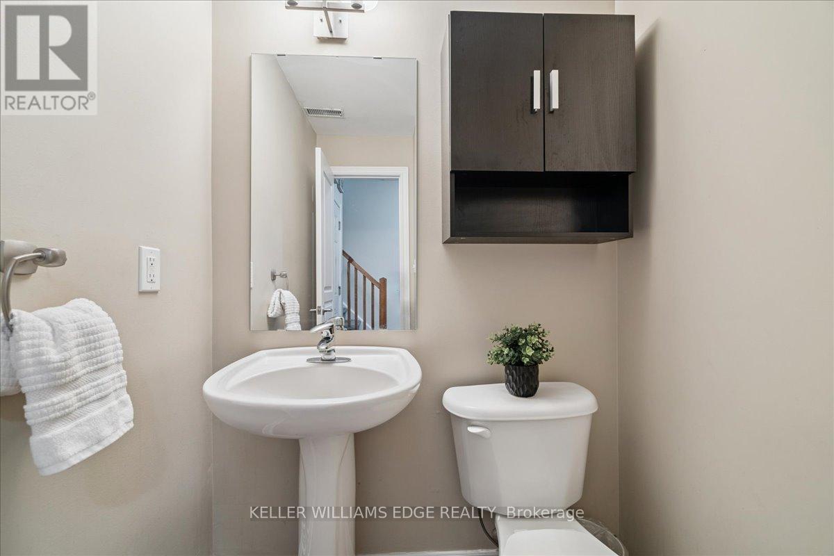 4258 Ingram Common, Burlington, Ontario  L7L 0C4 - Photo 40 - W12457373