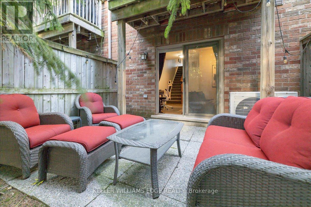 4258 Ingram Common, Burlington, Ontario  L7L 0C4 - Photo 43 - W12457373
