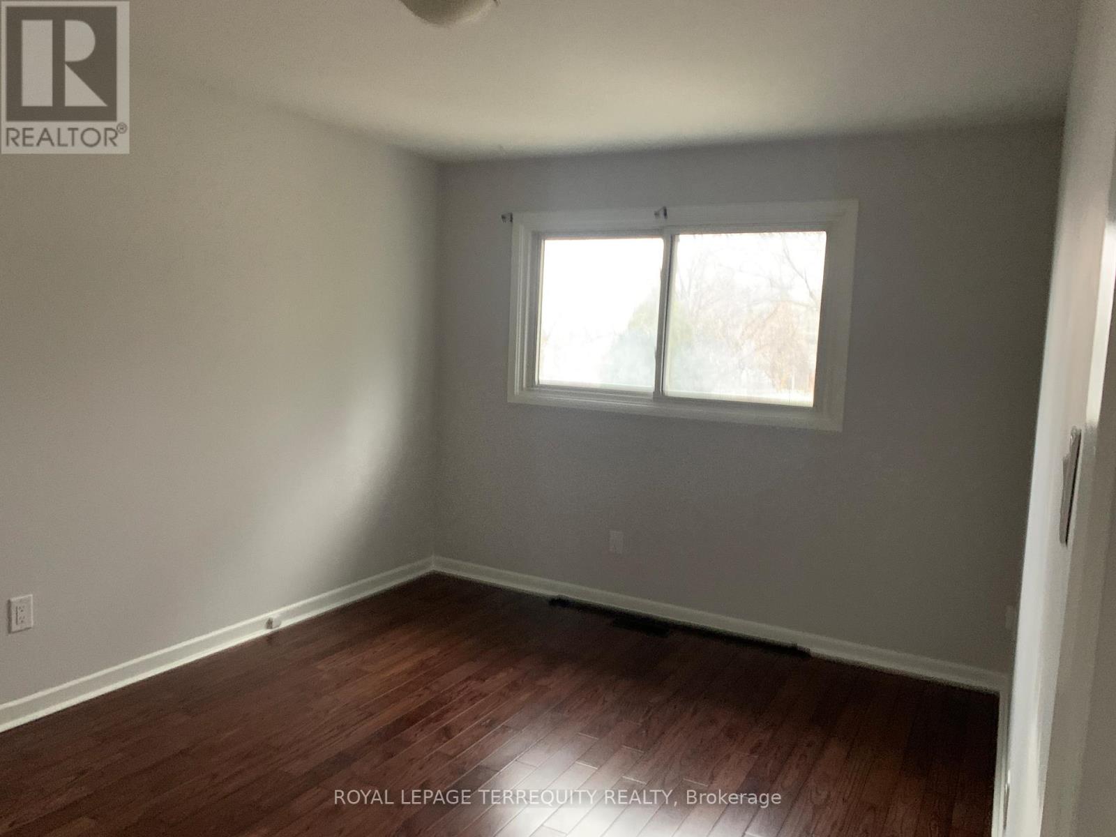 42 - 1180 Mississauga Valley Boulevard, Mississauga, Ontario  L5A 3M9 - Photo 11 - W12457380