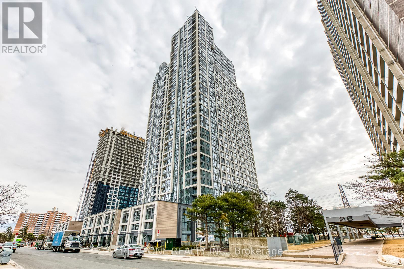 616 - 9 MABELLE AVENUE, Toronto, Ontario