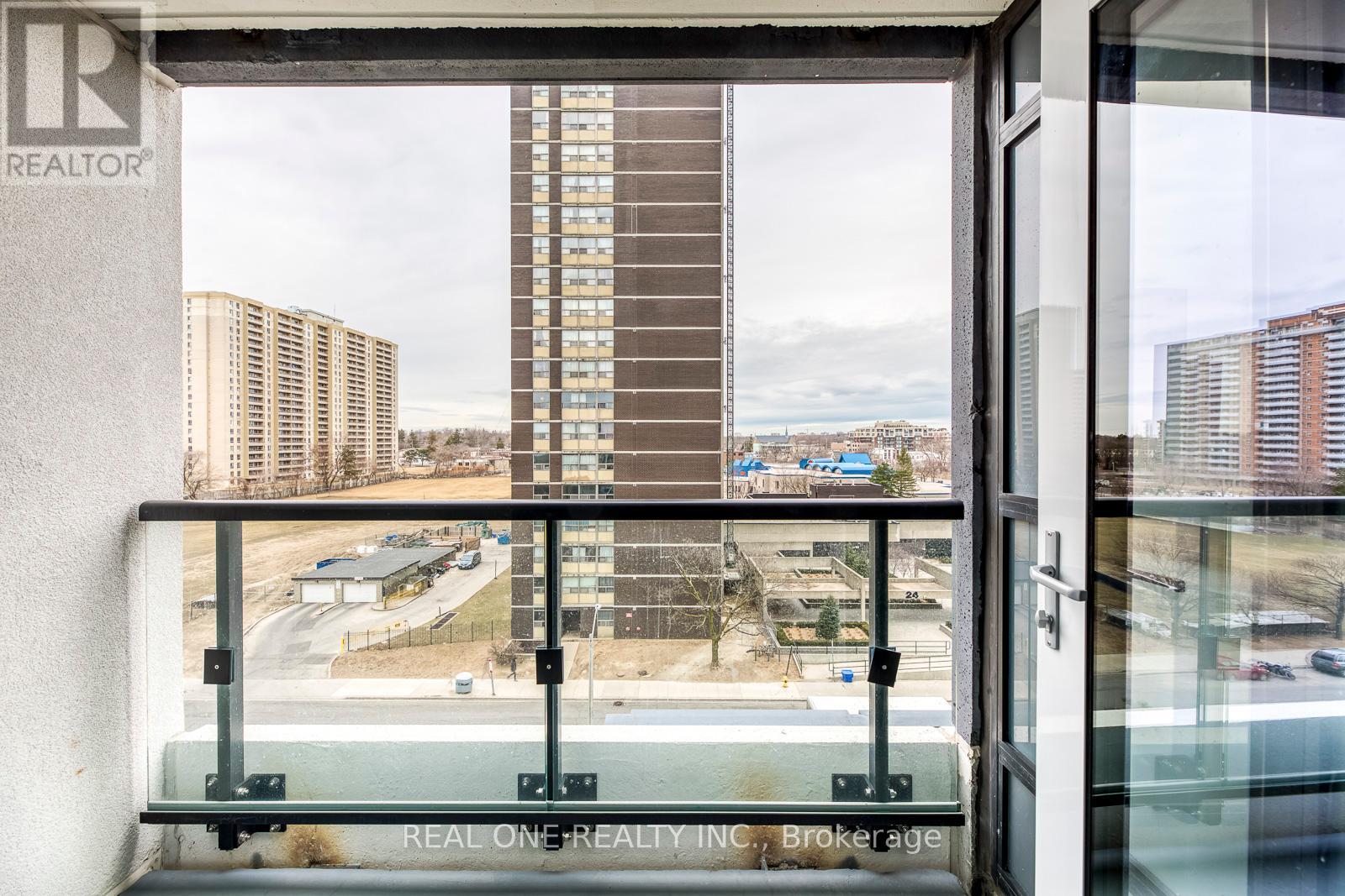 616 - 9 Mabelle Avenue, Toronto, Ontario  M9A 0E1 - Photo 18 - W12457397