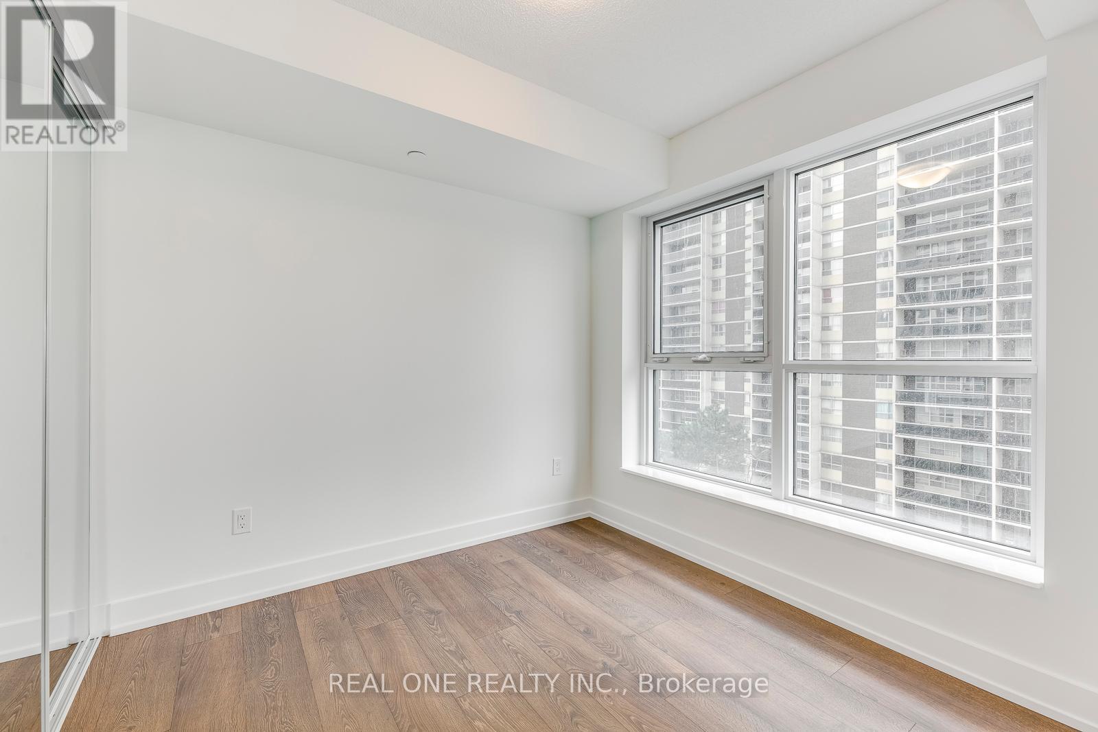 616 - 9 Mabelle Avenue, Toronto, Ontario  M9A 0E1 - Photo 22 - W12457397