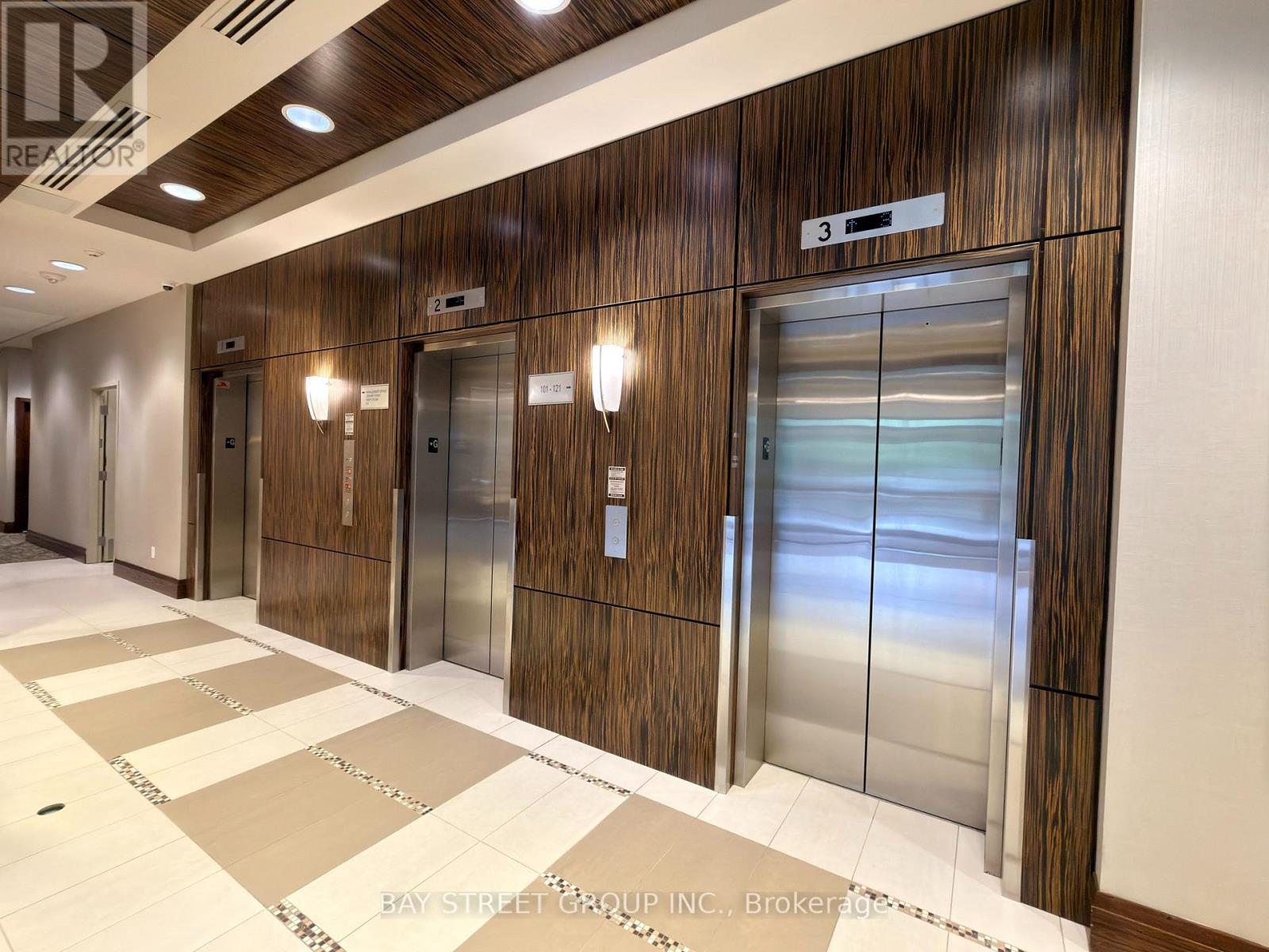 Ph06 - 339 Rathburn Road W, Mississauga, Ontario  L5B 0K6 - Photo 15 - W12457412