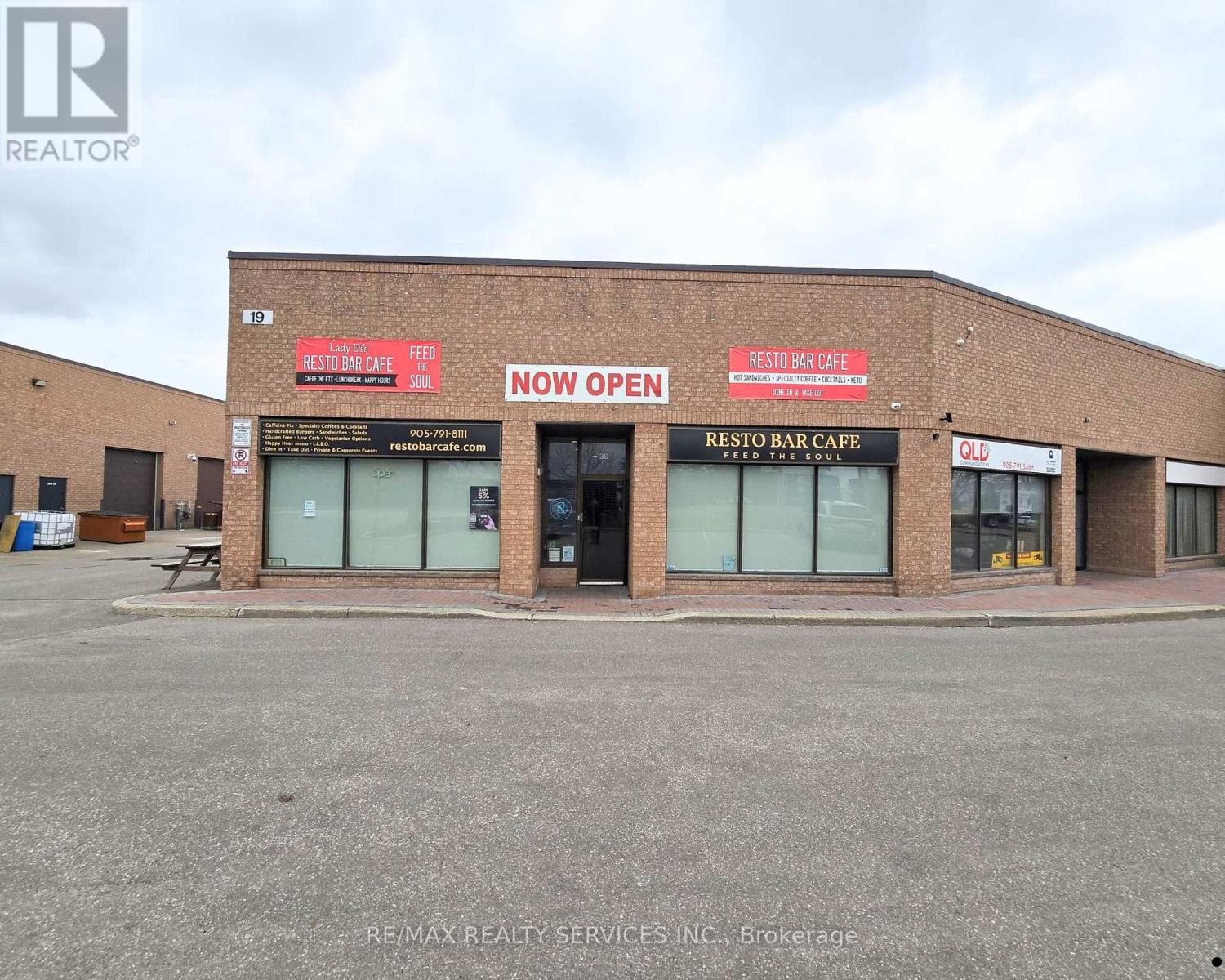 30 - 19 Kenview Boulevard, Brampton, Ontario  L6T 5G7 - Photo 1 - W12457425
