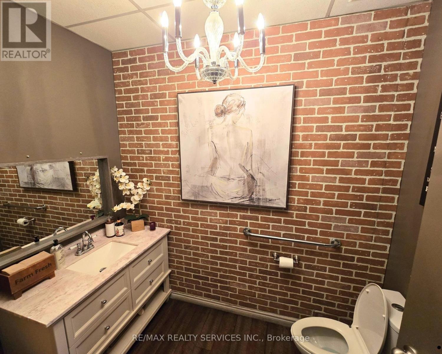 30 - 19 Kenview Boulevard, Brampton, Ontario  L6T 5G7 - Photo 7 - W12457425