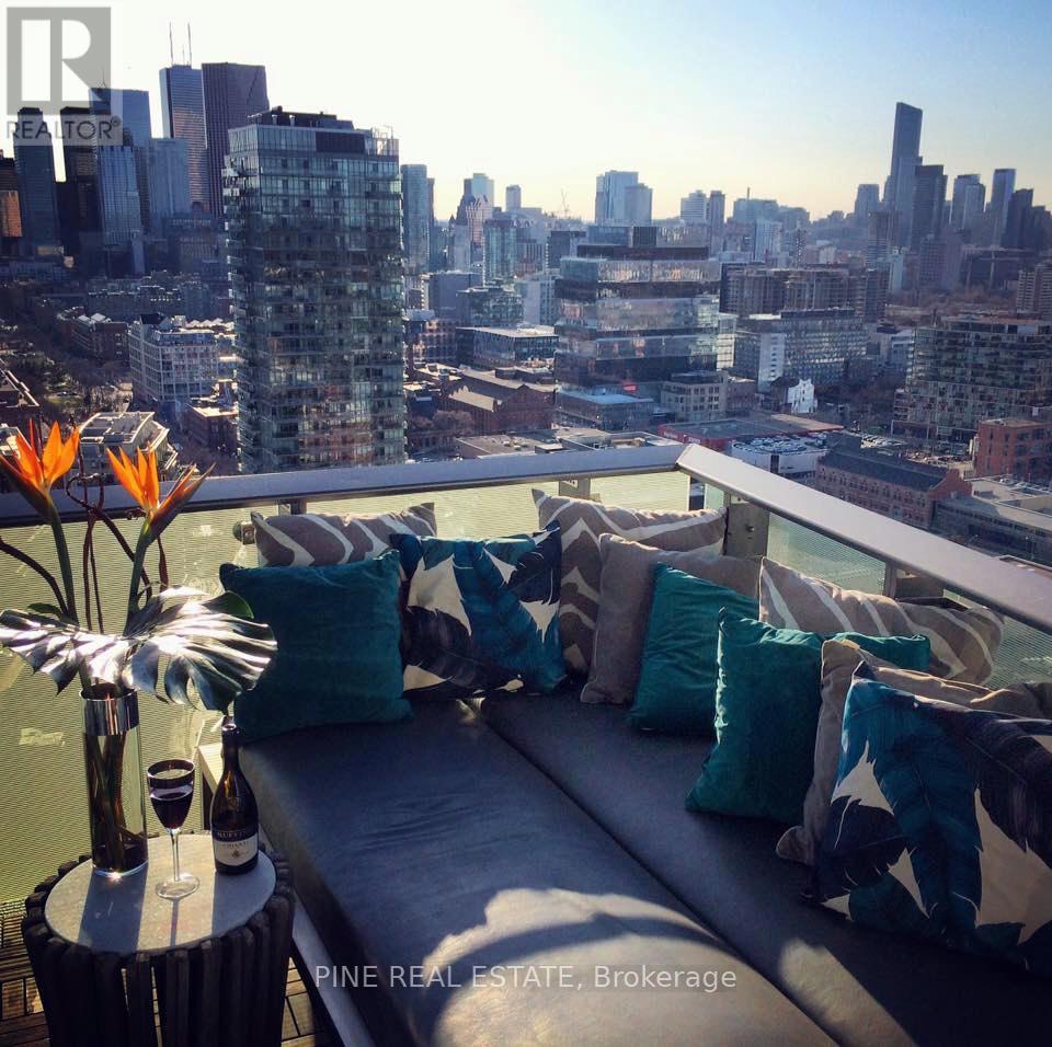 2902 - 70 Distillery Lane, Toronto, Ontario  M5A 0E3 - Photo 16 - C12457221