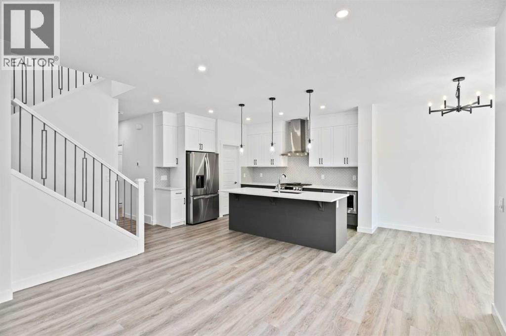 121 Creekstone Landing Sw, Calgary, Alberta  T2X 5E8 - Photo 8 - A2258100