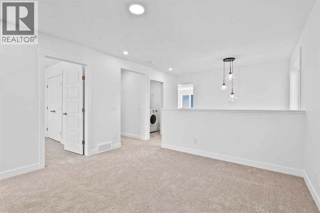 121 Creekstone Landing Sw, Calgary, Alberta  T2X 5E8 - Photo 20 - A2258100