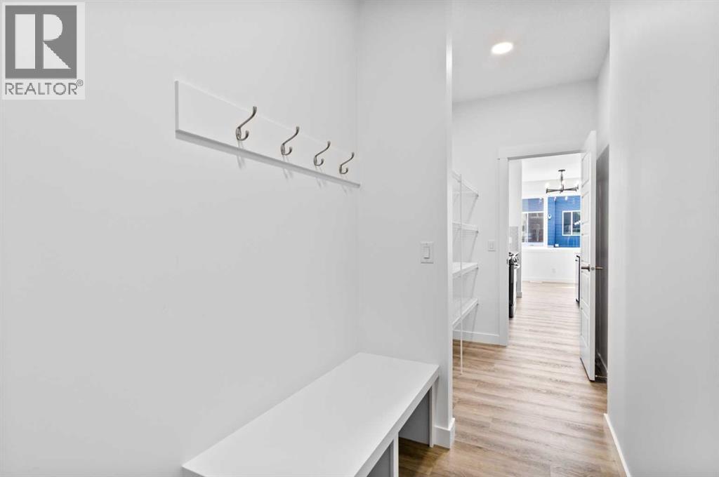 121 Creekstone Landing Sw, Calgary, Alberta  T2X 5E8 - Photo 18 - A2258100