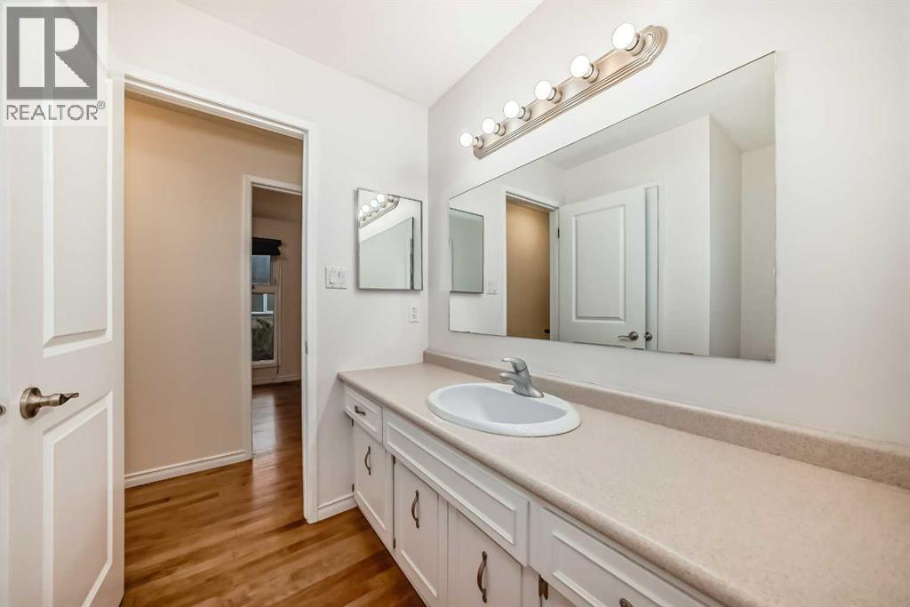 5531 Dalhart Hill Nw, Calgary, Alberta  T3A 1S8 - Photo 24 - A2258161