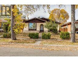 311 Midridge Road SE Midnapore
