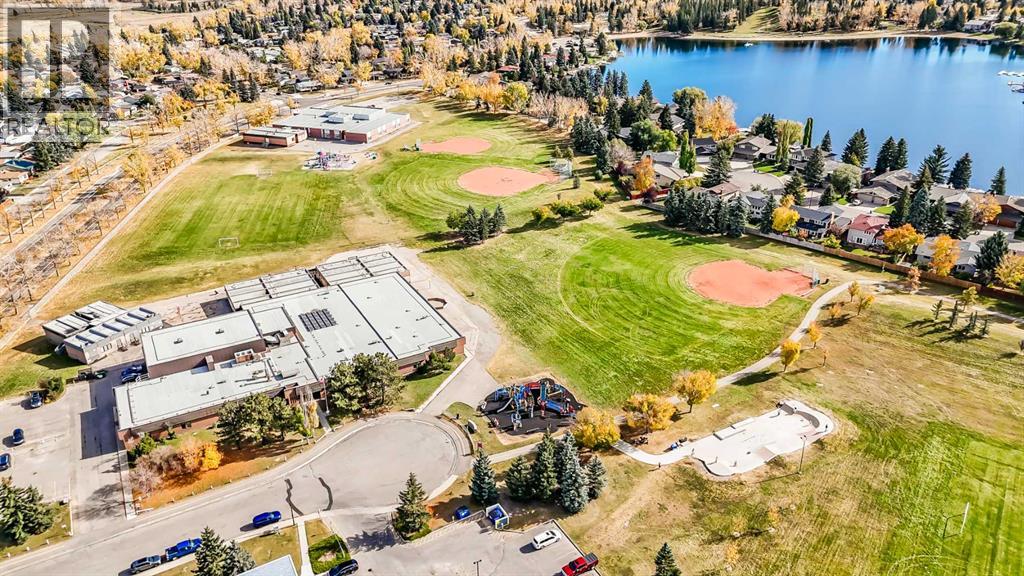 311 Midridge Road Se, Calgary, Alberta  T2X 1E1 - Photo 36 - A2263544