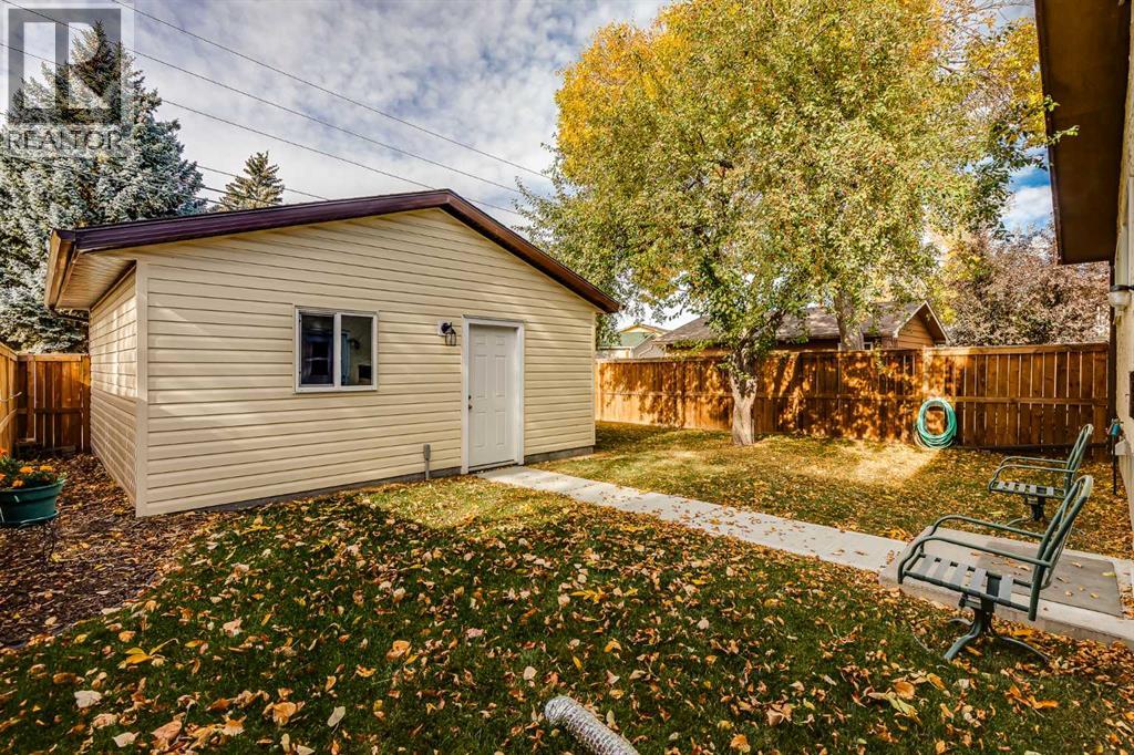 311 Midridge Road Se, Calgary, Alberta  T2X 1E1 - Photo 28 - A2263544