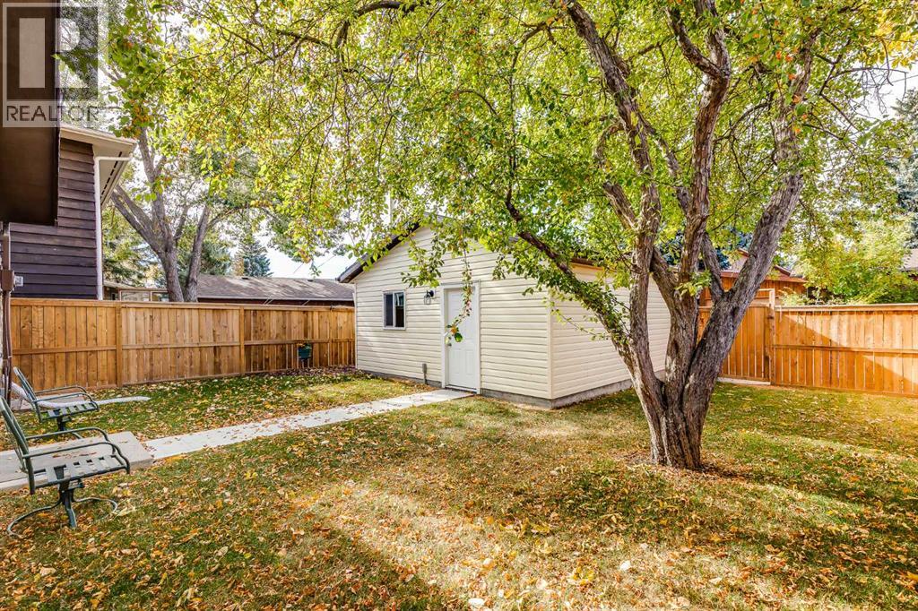 311 Midridge Road Se, Calgary, Alberta  T2X 1E1 - Photo 31 - A2263544