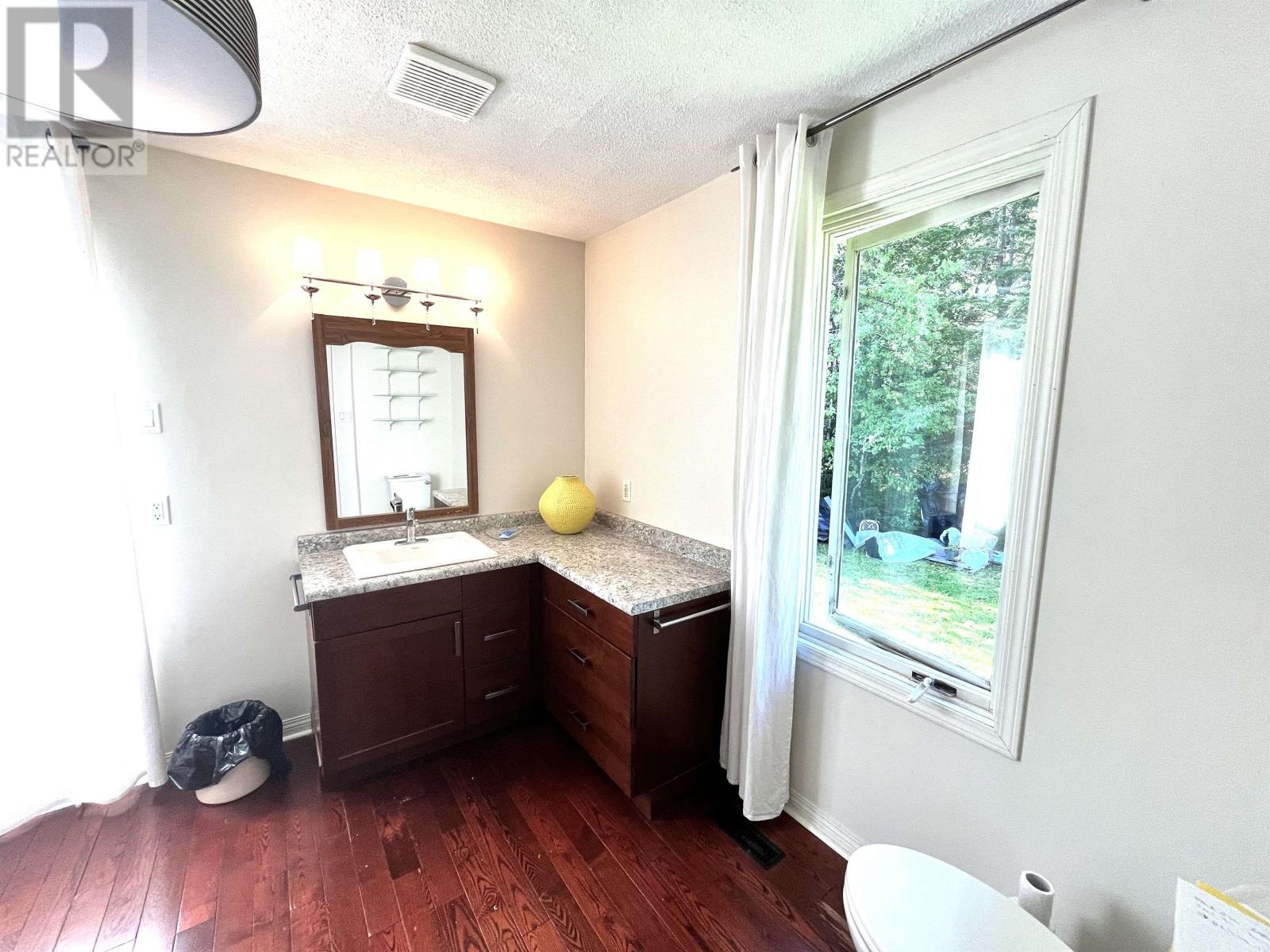90 Aspen Street, Ear Falls, Ontario  P0V 1T0 - Photo 15 - TB252893
