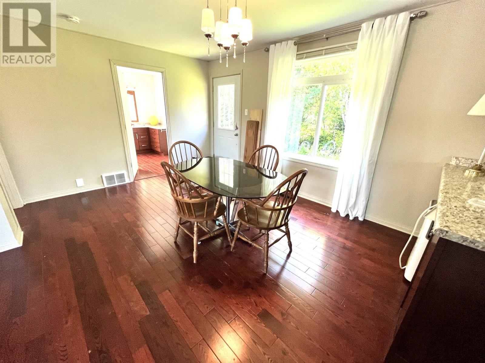 90 Aspen Street, Ear Falls, Ontario  P0V 1T0 - Photo 3 - TB252893