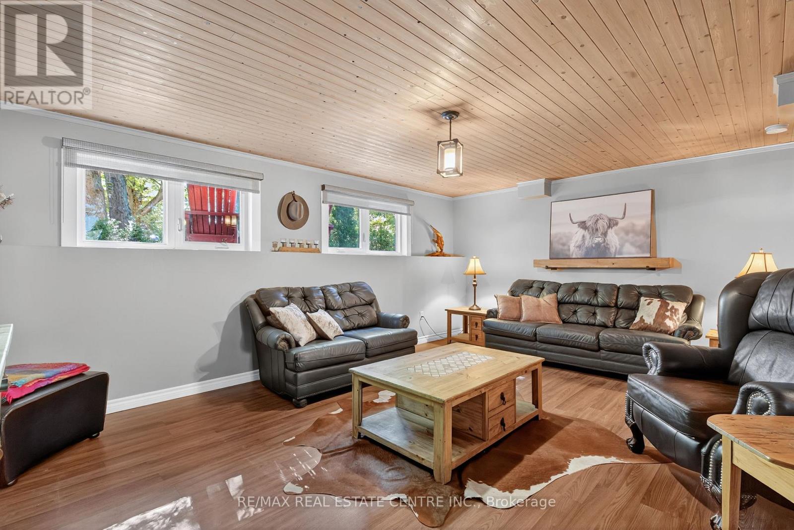 8424 6 Line, Wellington North, Ontario  N0G 2E0 - Photo 28 - X12457296