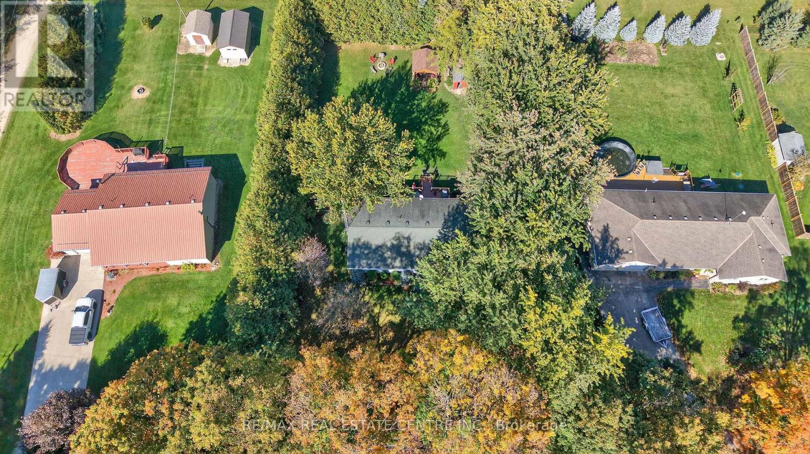 8424 6 Line, Wellington North, Ontario  N0G 2E0 - Photo 46 - X12457296