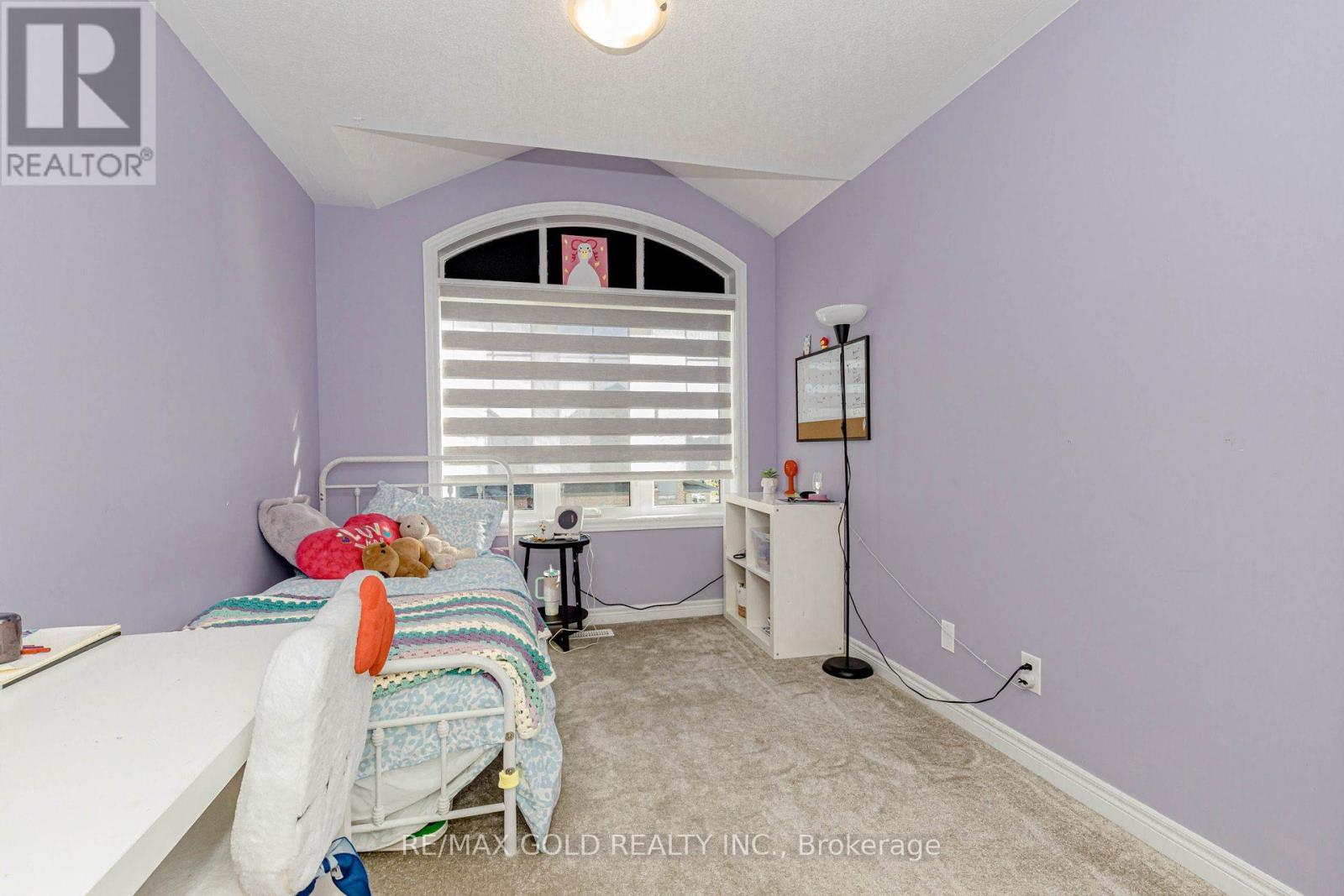 46 Reistwood Drive, Kitchener, Ontario  N2R 0N8 - Photo 27 - X12457336