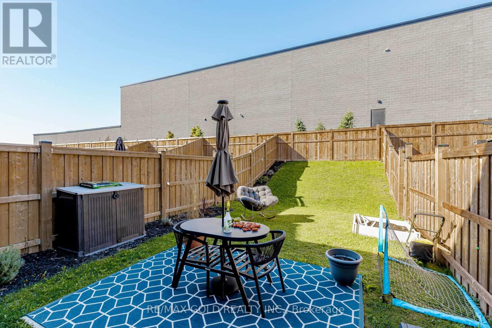 46 Reistwood Drive, Kitchener, Ontario  N2R 0N8 - Photo 32 - X12457336