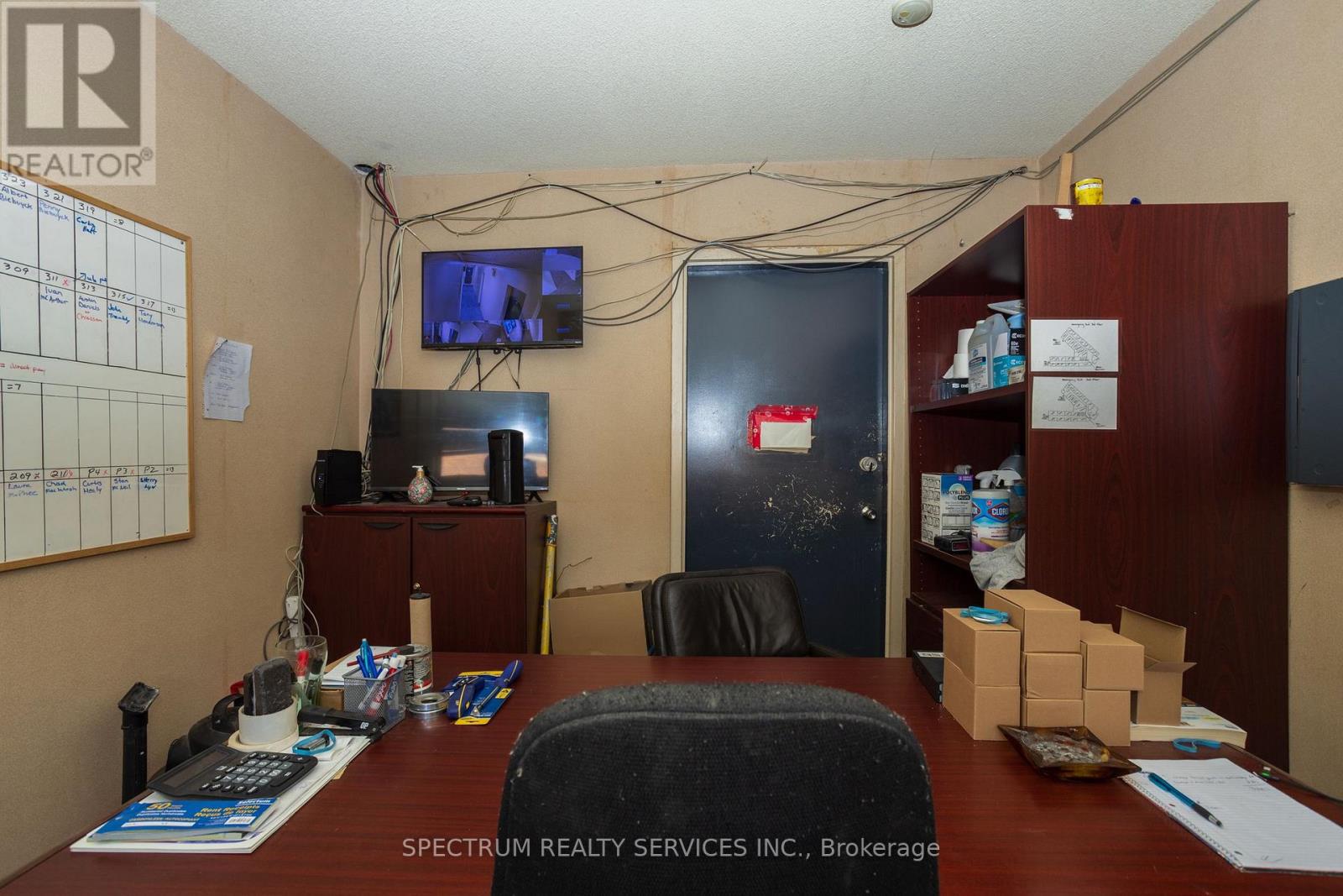 1005 2nd Avenue E, Owen Sound, Ontario  N4K 2H8 - Photo 18 - X12457366