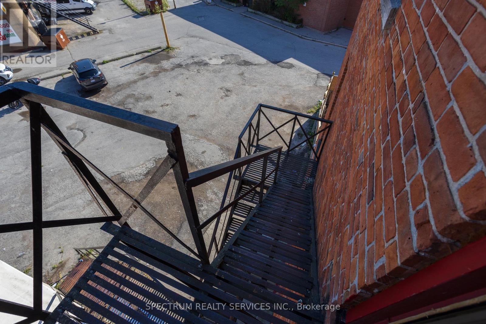 1005 2nd Avenue E, Owen Sound, Ontario  N4K 2H8 - Photo 20 - X12457366