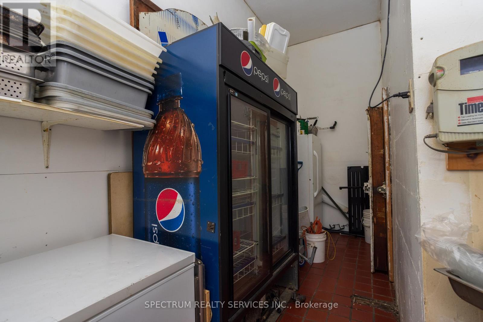 1005 2nd Avenue E, Owen Sound, Ontario  N4K 2H8 - Photo 25 - X12457366