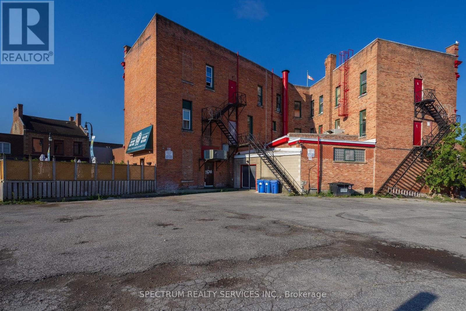 1005 2nd Avenue E, Owen Sound, Ontario  N4K 2H8 - Photo 7 - X12457366