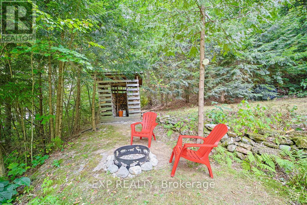 565 West Diamond Lake Road, Hastings Highlands, Ontario  K0L 2A0 - Photo 32 - X12457368
