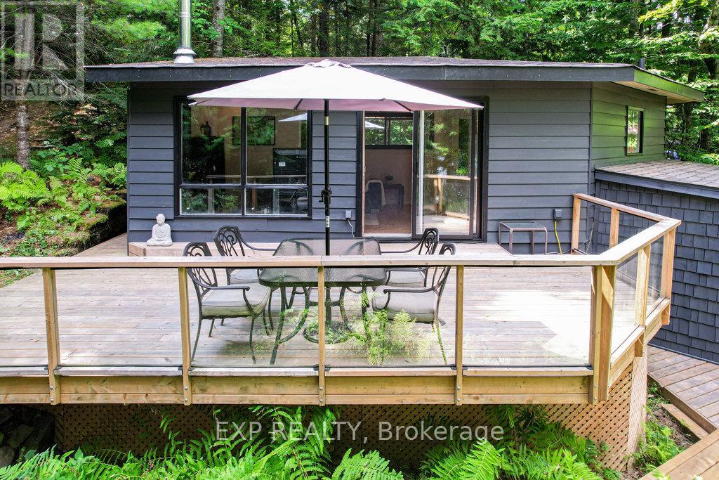 565 West Diamond Lake Road, Hastings Highlands, Ontario  K0L 2A0 - Photo 4 - X12457368