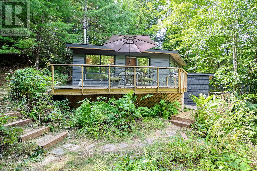 565 West Diamond Lake Road, Hastings Highlands, Ontario  K0L 2A0 - Photo 45 - X12457368