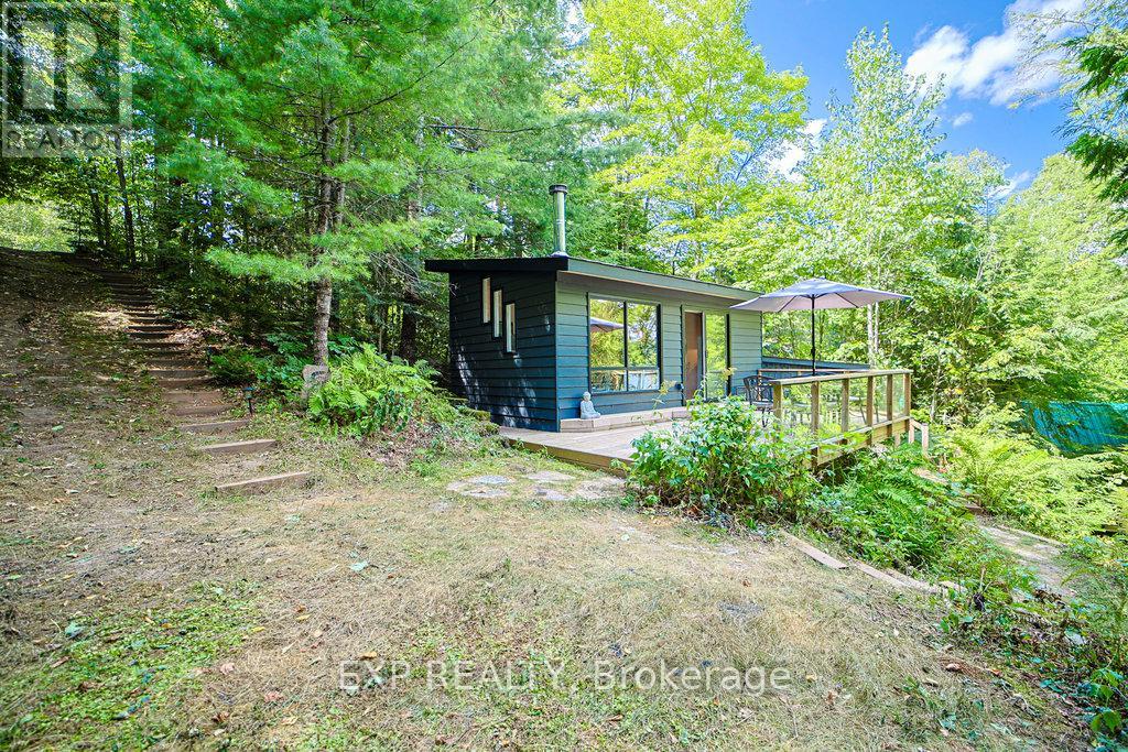 565 West Diamond Lake Road, Hastings Highlands, Ontario  K0L 2A0 - Photo 46 - X12457368