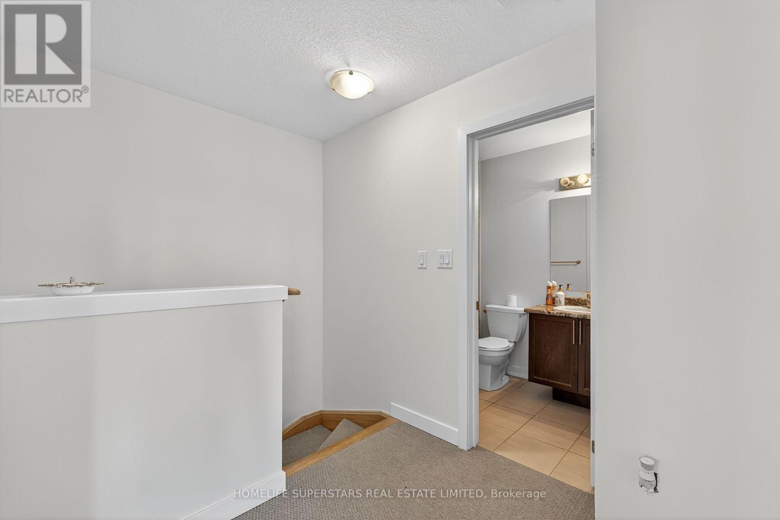 130 - 590 North Service Road, Hamilton, Ontario  L8E 0K5 - Photo 33 - X12457394