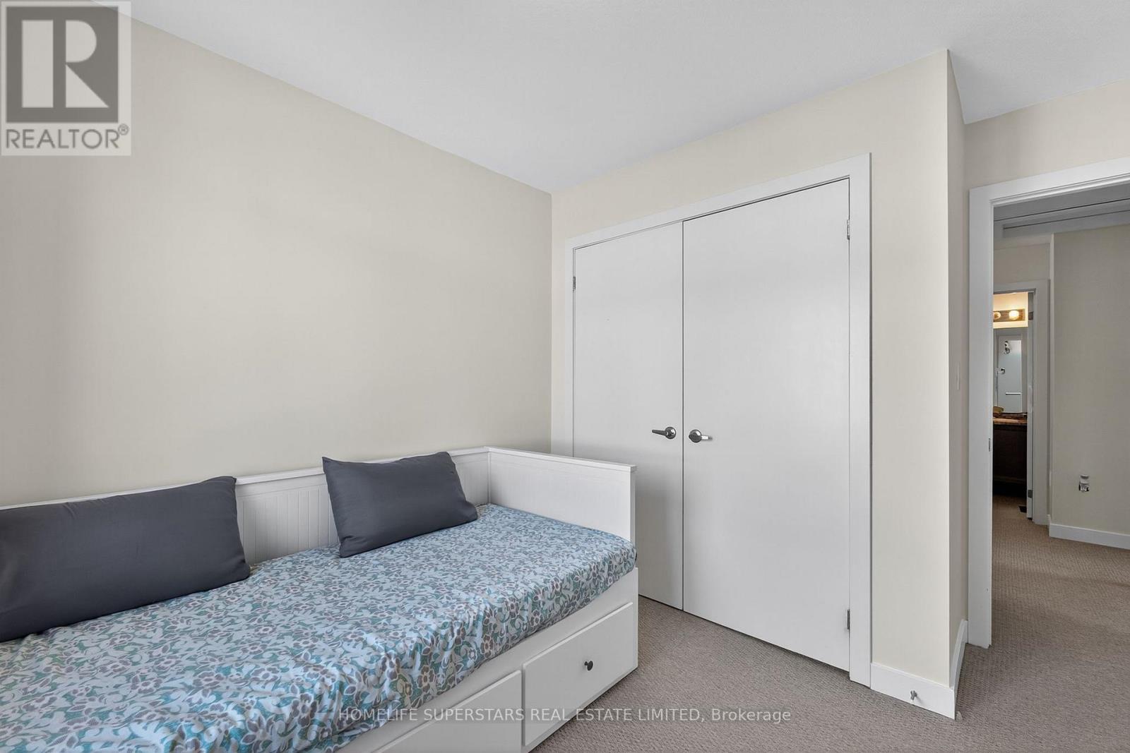 130 - 590 North Service Road, Hamilton, Ontario  L8E 0K5 - Photo 37 - X12457394