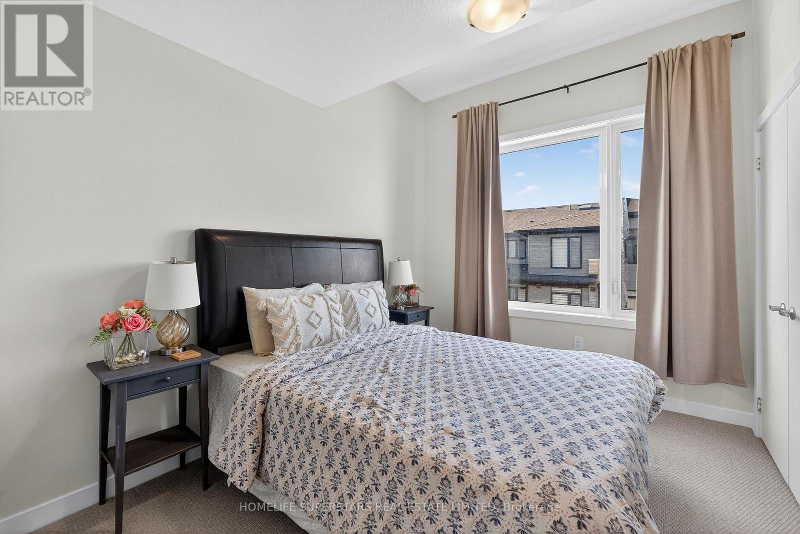 130 - 590 North Service Road, Hamilton, Ontario  L8E 0K5 - Photo 42 - X12457394