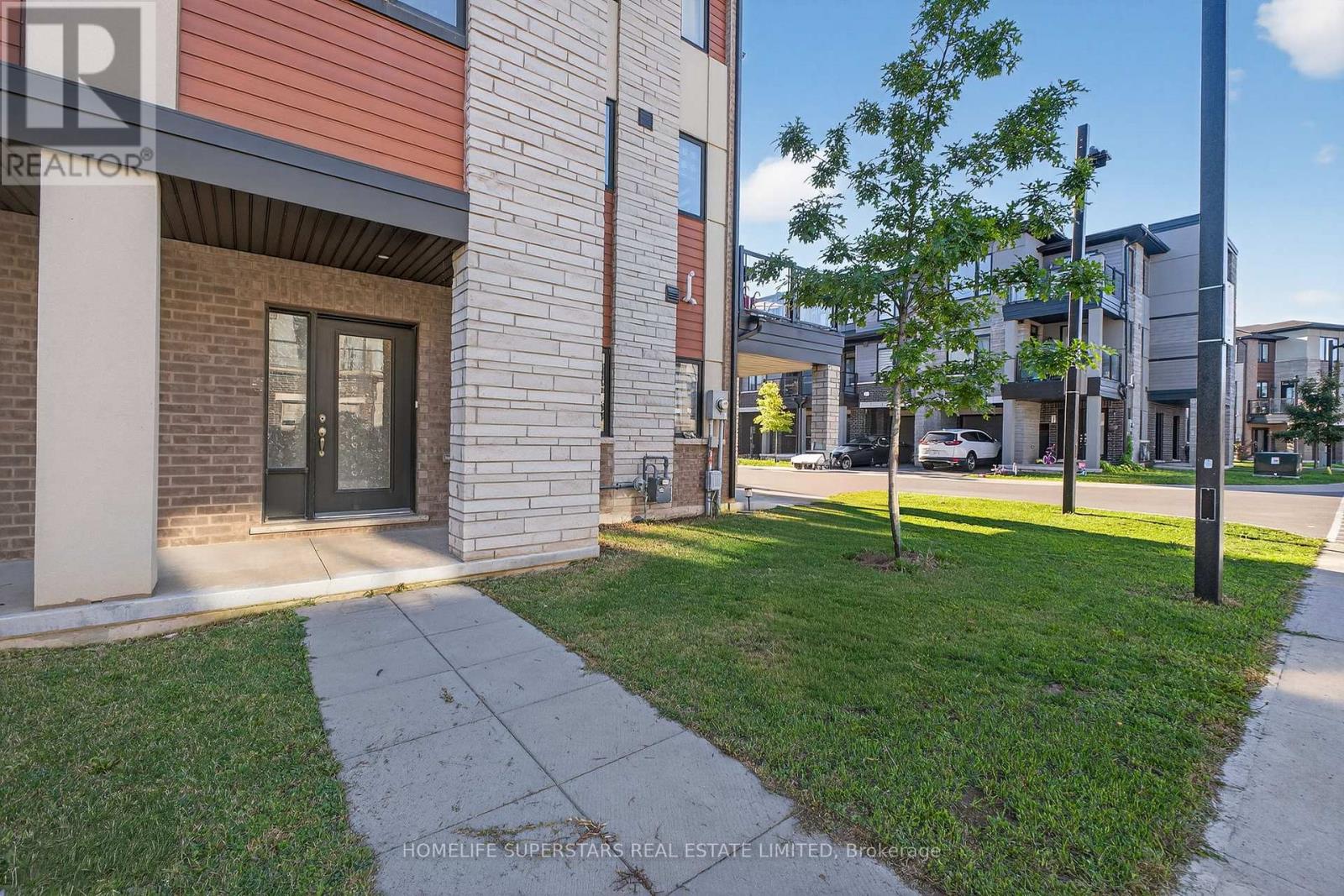 130 - 590 North Service Road, Hamilton, Ontario  L8E 0K5 - Photo 47 - X12457394