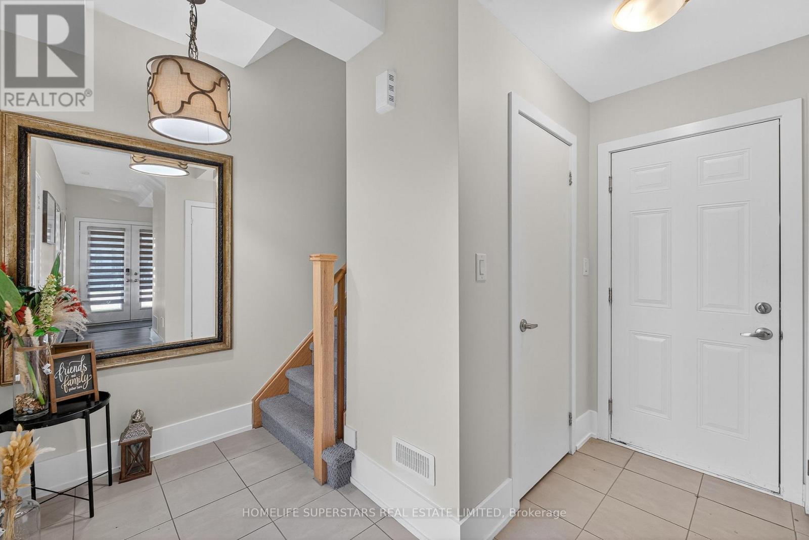 130 - 590 North Service Road, Hamilton, Ontario  L8E 0K5 - Photo 6 - X12457394