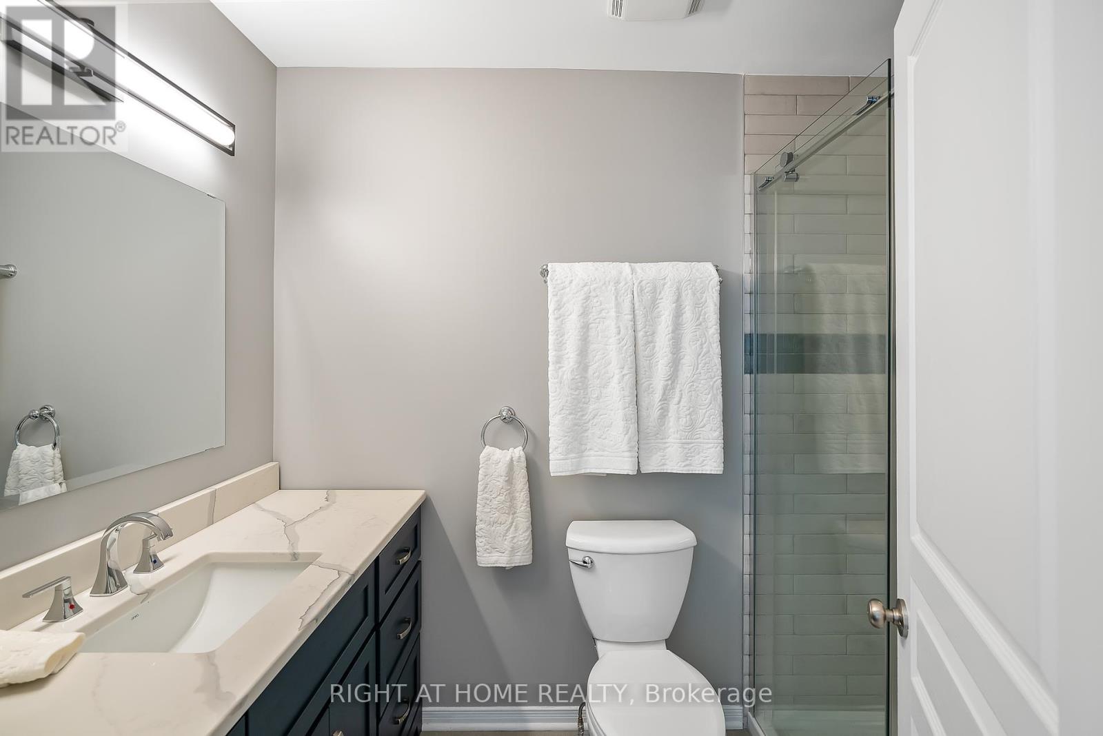33 - 88 Lakeport Road, St. Catharines, Ontario  L2N 4P8 - Photo 27 - X12457419