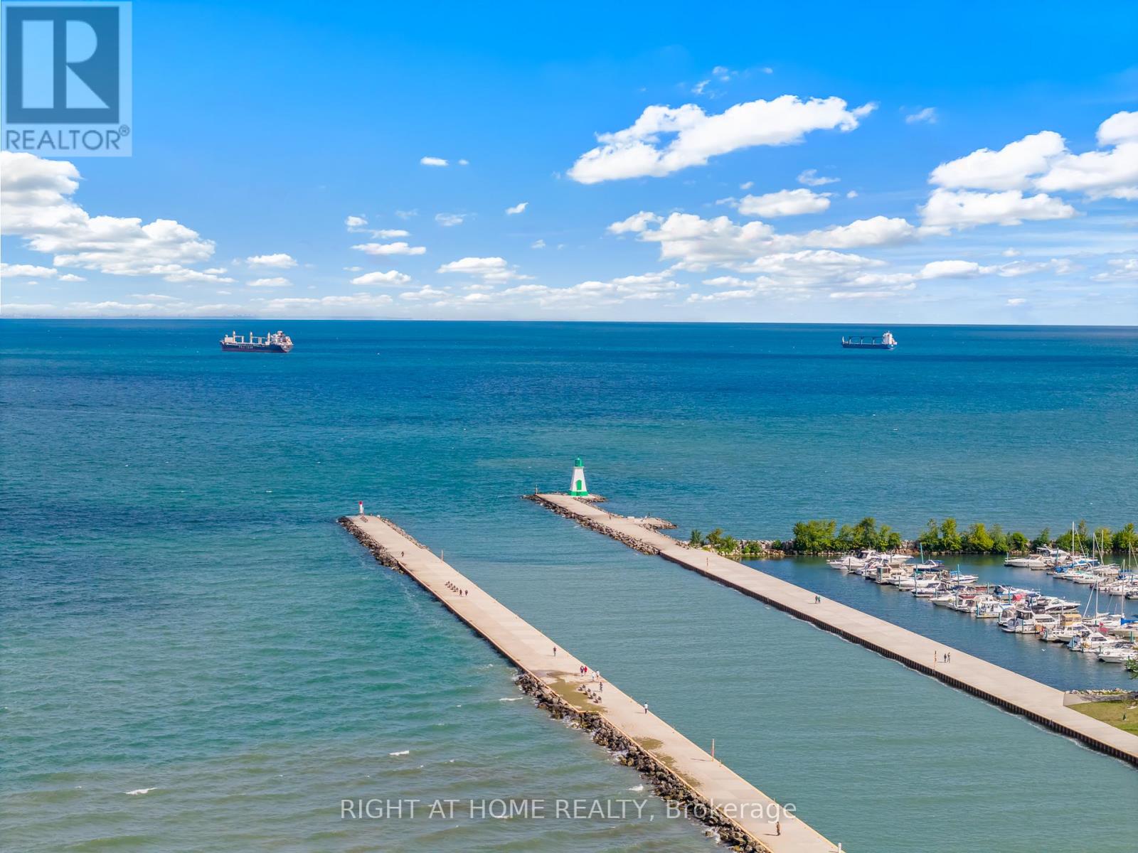 33 - 88 Lakeport Road, St. Catharines, Ontario  L2N 4P8 - Photo 43 - X12457419