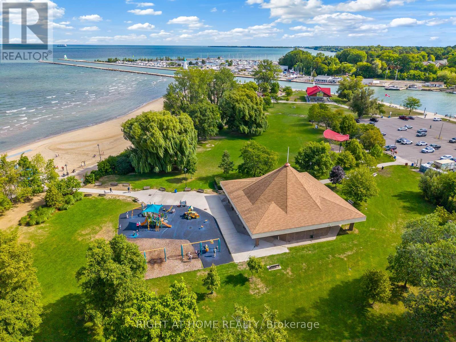 33 - 88 Lakeport Road, St. Catharines, Ontario  L2N 4P8 - Photo 46 - X12457419