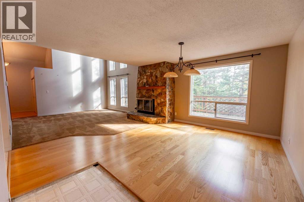 Property at 320 Collinge Road image 4