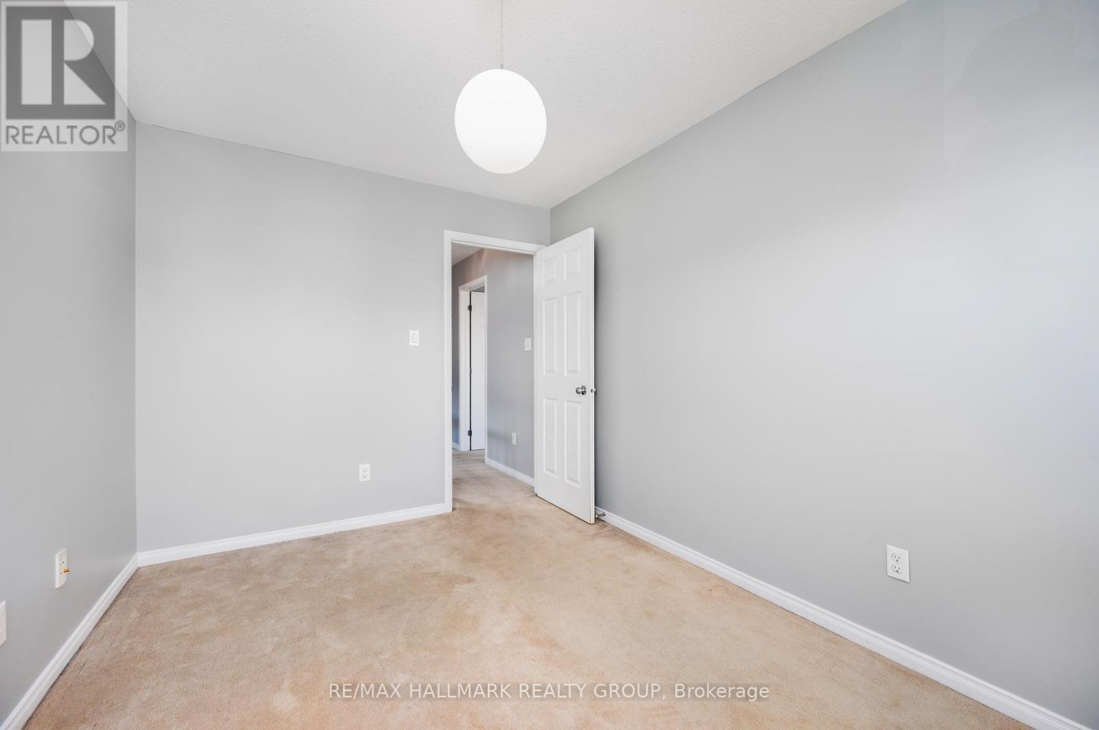 306 Tabaret Street, Ottawa, Ontario  K2M 0B8 - Photo 32 - X12457455