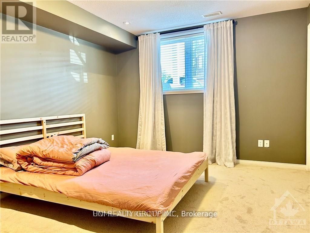840 Longfields Drive, Ottawa, Ontario  K2J 0J3 - Photo 15 - X12457470