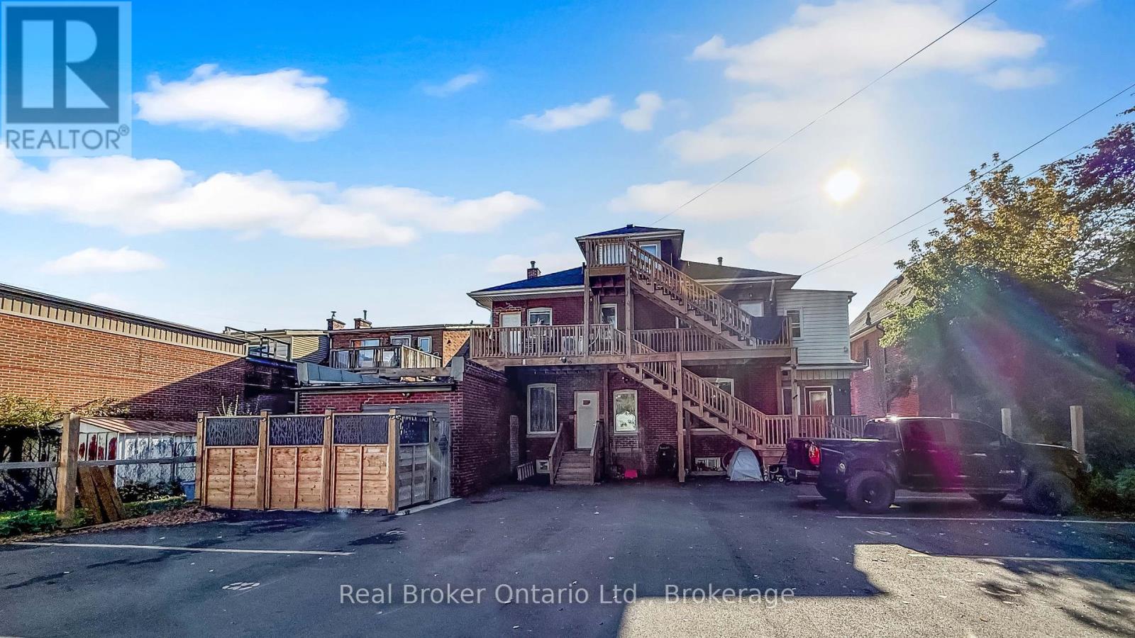 119 Ottawa Street N, Hamilton, Ontario  L8H 3Y9 - Photo 6 - X12457448