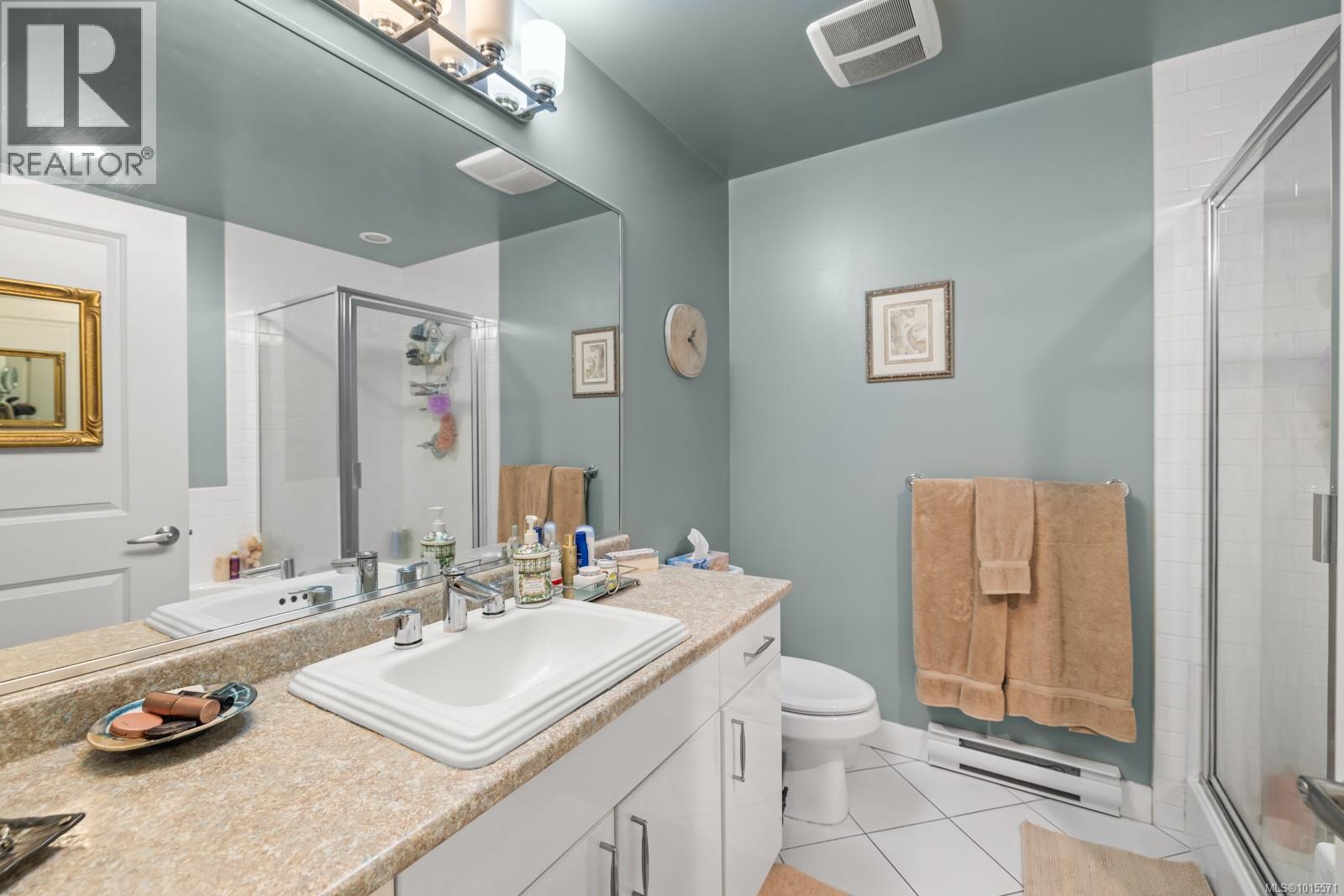 310 4394 West Saanich Rd, Saanich, British Columbia  V8Z 3E9 - Photo 16 - 1015571