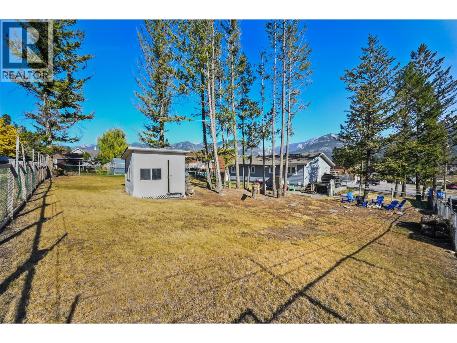 208 7th Avenue, Invermere, British Columbia  V0A 1K4 - Photo 40 - 10365596