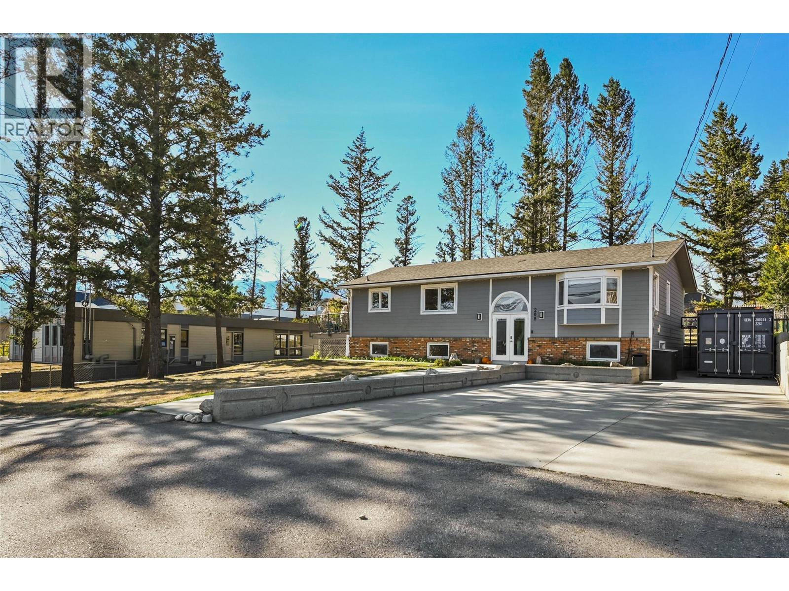 208 7th Avenue, Invermere, British Columbia  V0A 1K4 - Photo 41 - 10365596