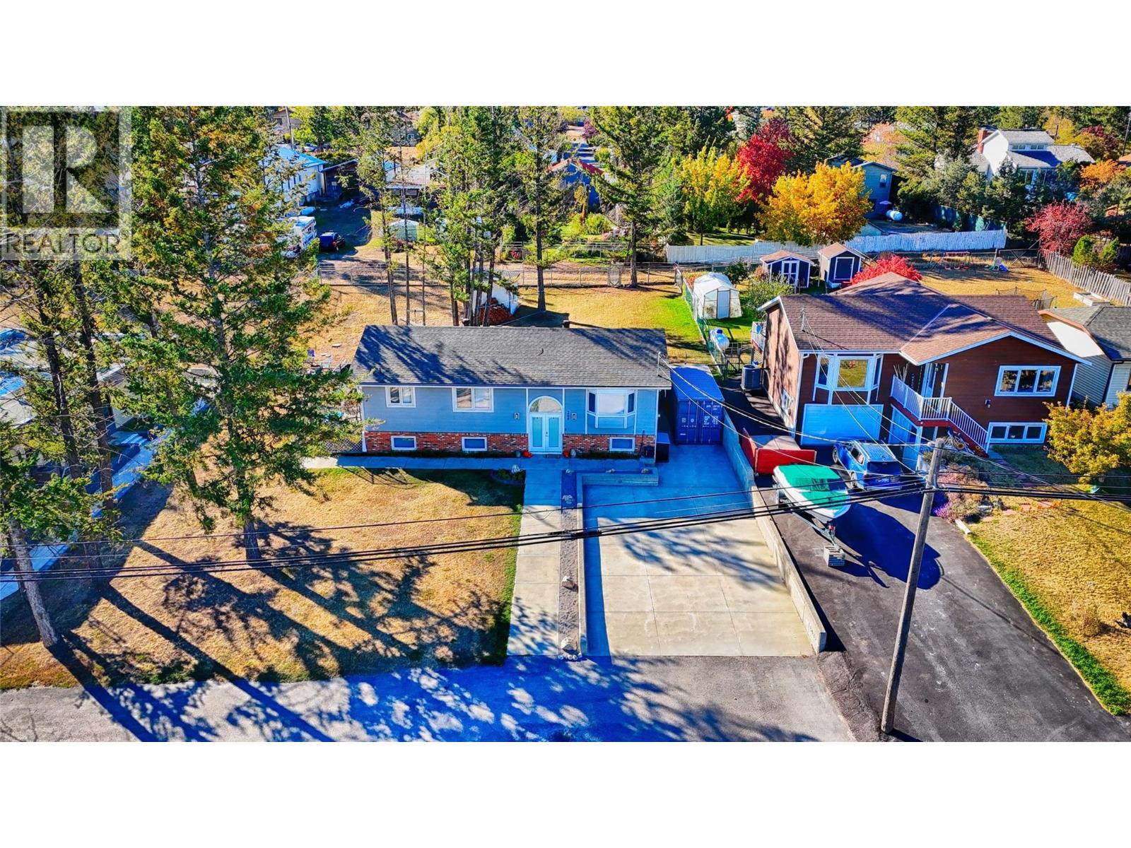 208 7th Avenue, Invermere, British Columbia  V0A 1K4 - Photo 43 - 10365596