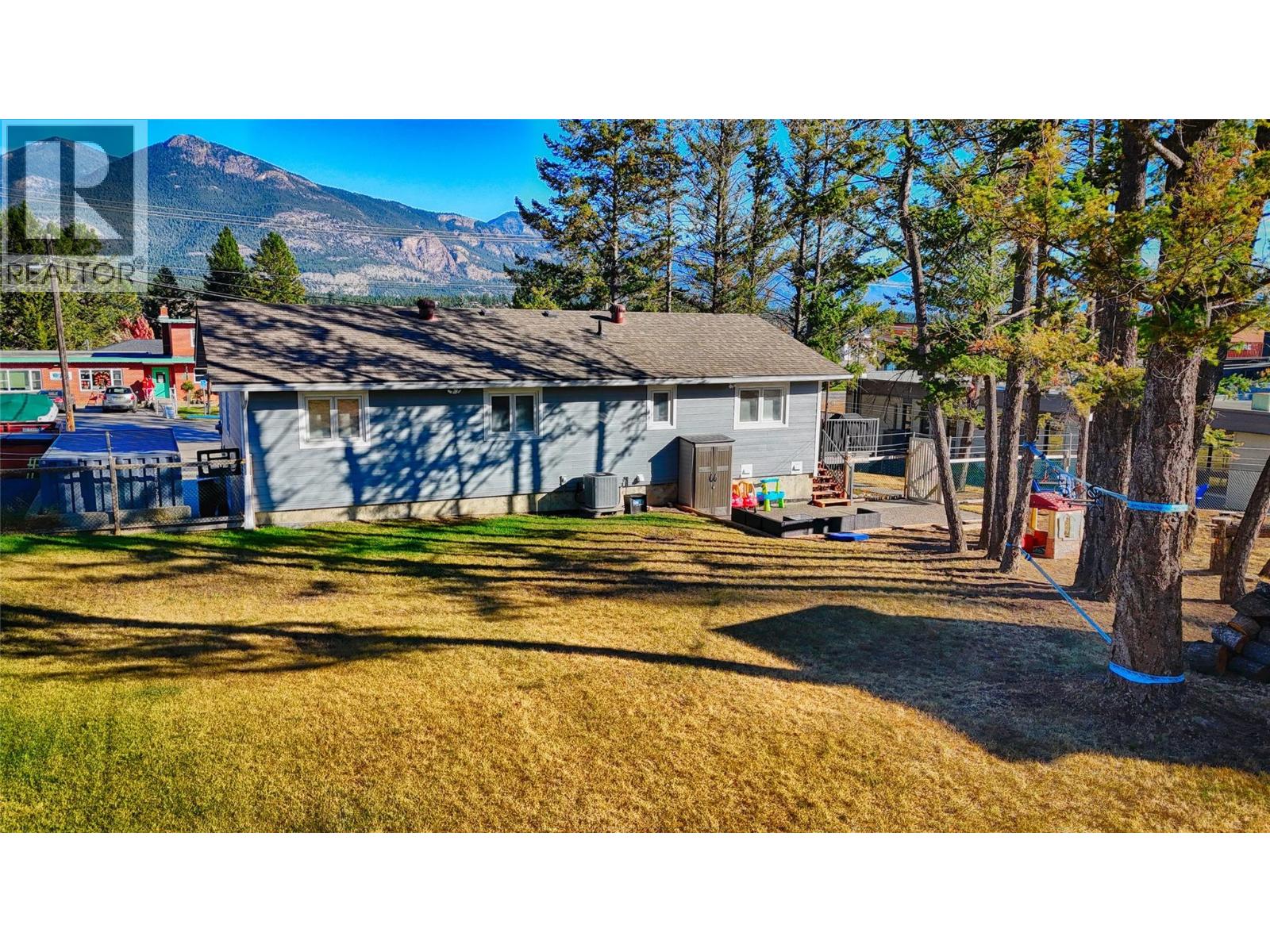 208 7th Avenue, Invermere, British Columbia  V0A 1K4 - Photo 52 - 10365596